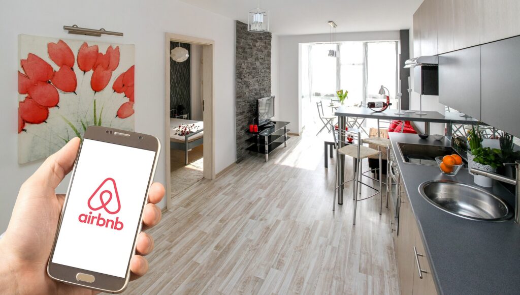 Airbnb Instagram for hosts