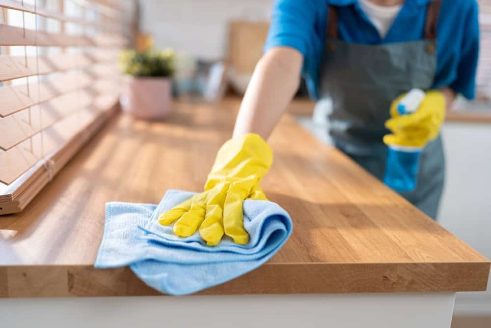 Airbnb cleaning checklist