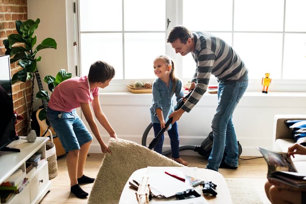 Airbnb repeat guest strategy