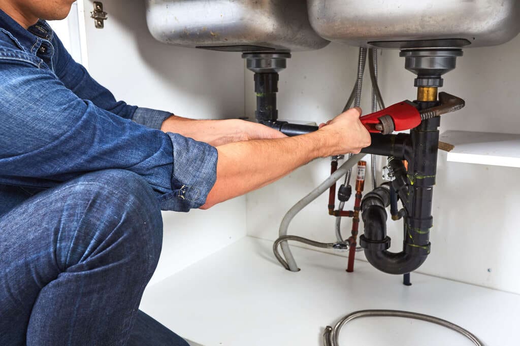 installing grease trap residential