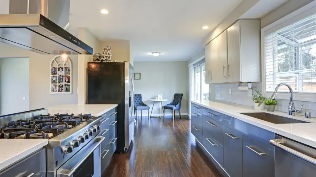 kitchen remodeling for small spaces Kitchen Remodeling for Small Spaces: Smart Design Ideas