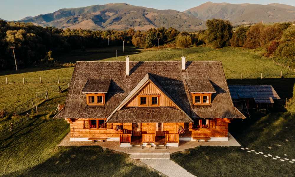 off-grid community living Off-Grid Community Living: Shared Resources