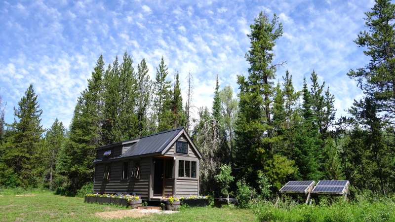 off-grid homestead sustainability tips Off-Grid Homestead Sustainability Tips That Work